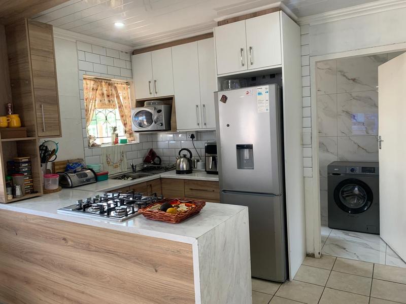 3 Bedroom Property for Sale in Lentegeur Western Cape